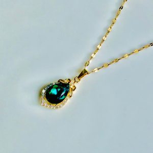 Teardrop Golden Green Necklace